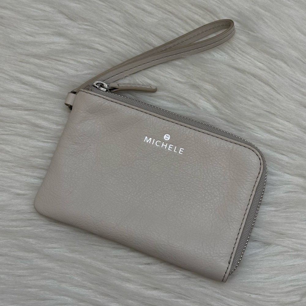 MICHELE - GREY WHITE WRISTLET ZIP BAG - Picture 3 of 11